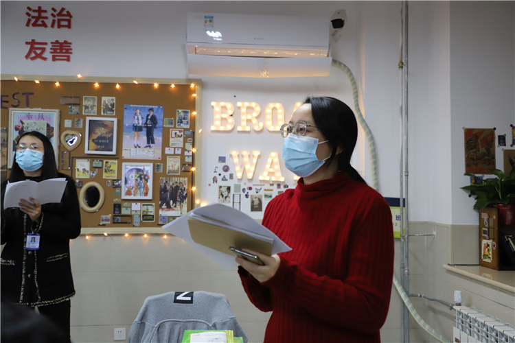 评委老师即兴提问.JPG