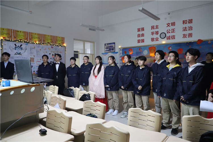 齐诵《郑中极光阁赋》.JPG