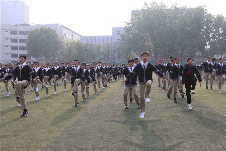 图2 阳光你我.JPG