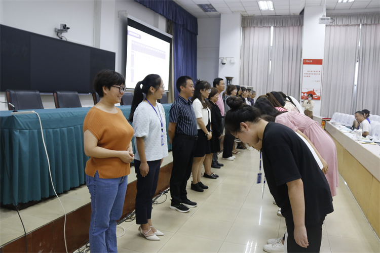 照片7-拜师仪式.JPG