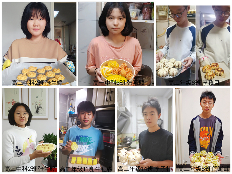 图 同学们与作品合影.jpg