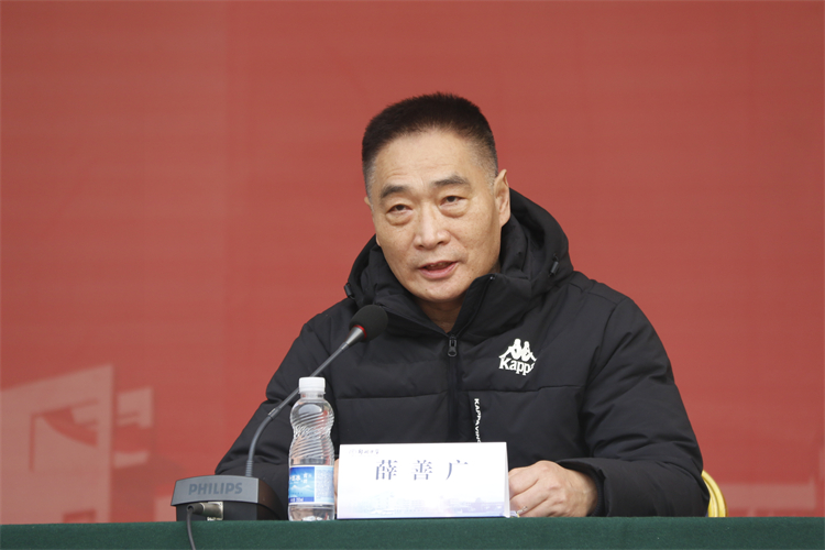 图片6郑州中学党委副书记、副校长薛善广发表讲话.JPG
