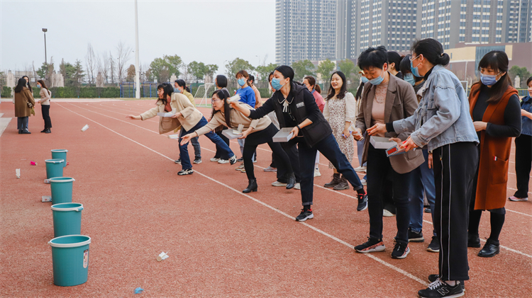 图片2：套圈活动，小组PK.jpg