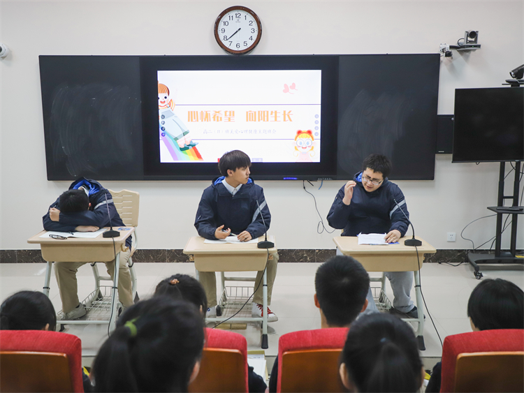 图片4：微话剧表演.jpg