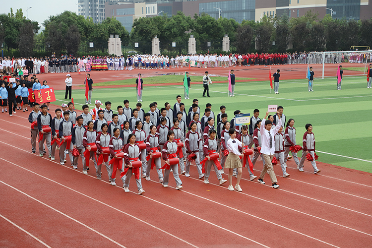 图片13：高一4班安塞腰鼓.JPG