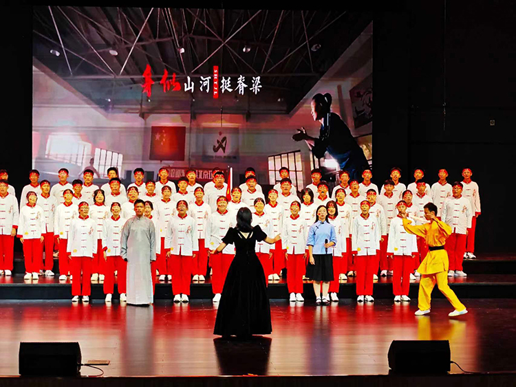 图片三 高一三班《中国少年说》.jpg