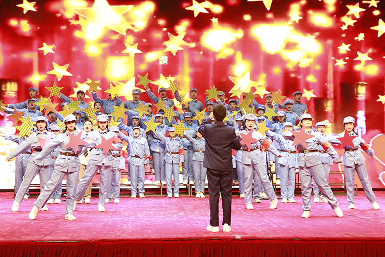 图片4：饱含共产主义理想的《红星歌》.JPG