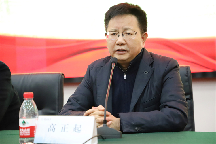 图片二 党委书记高正起对新学期工作提总体要求.jpg