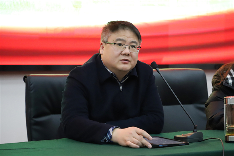 图片三 党委委员、副校长田玉宝部署国际部工作.JPG