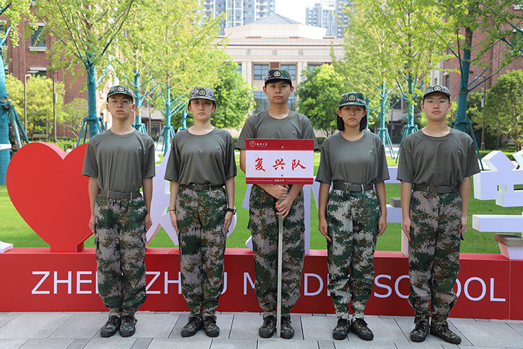图片13复兴队 .JPG