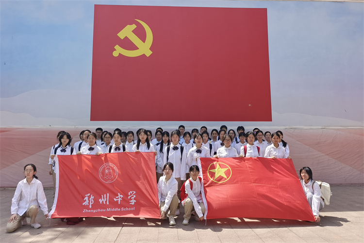 图七：合影留念.jpg