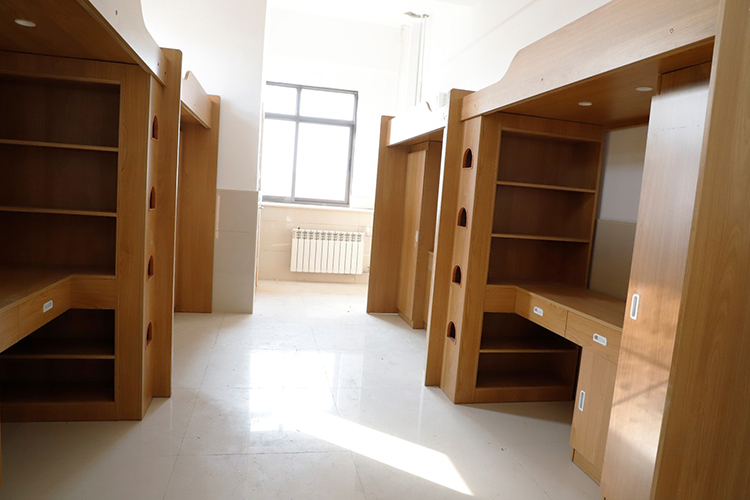 1778469105463353.jpg 图2:四人间学生宿舍.jpg